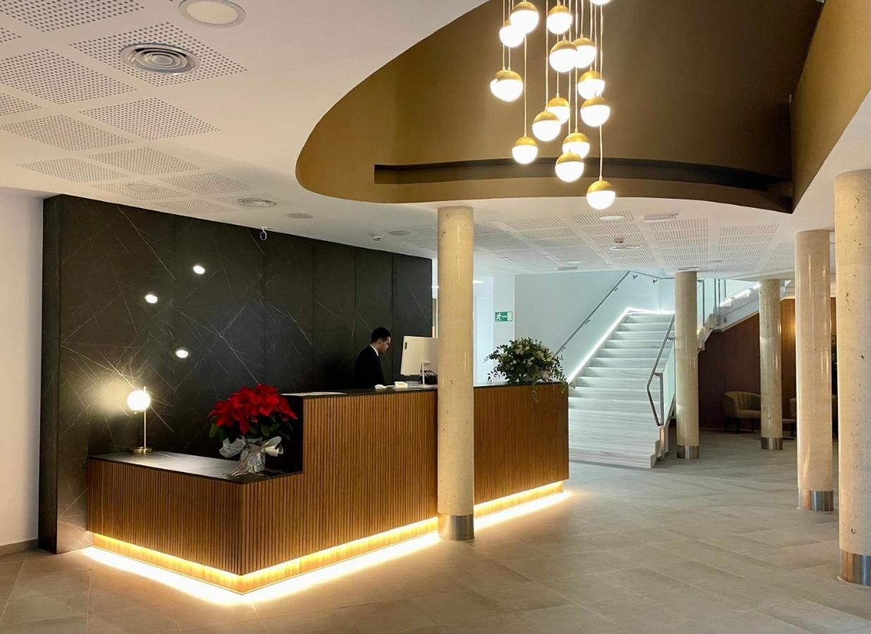 La Hospederia - El Provencio Hotel ภายนอก รูปภาพ