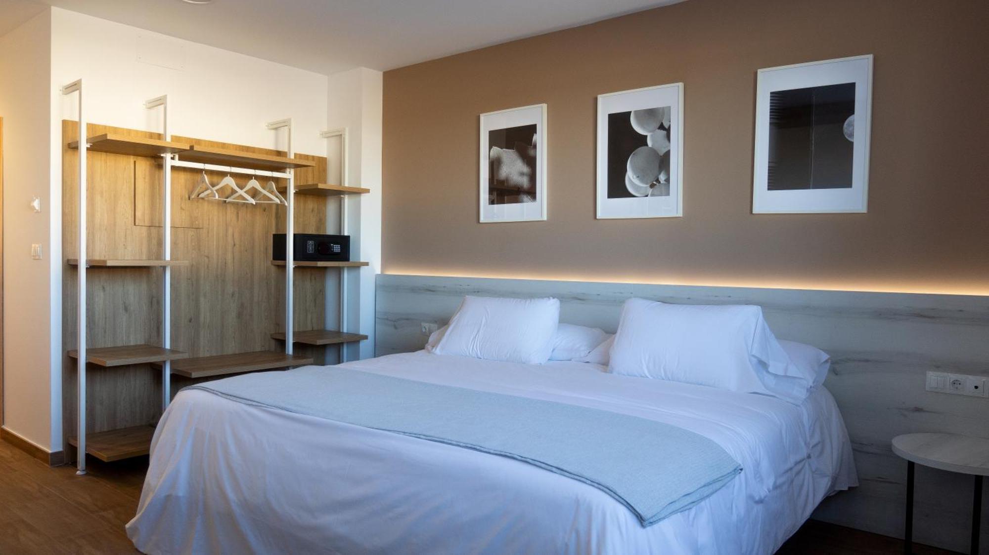 La Hospederia - El Provencio Hotel ภายนอก รูปภาพ