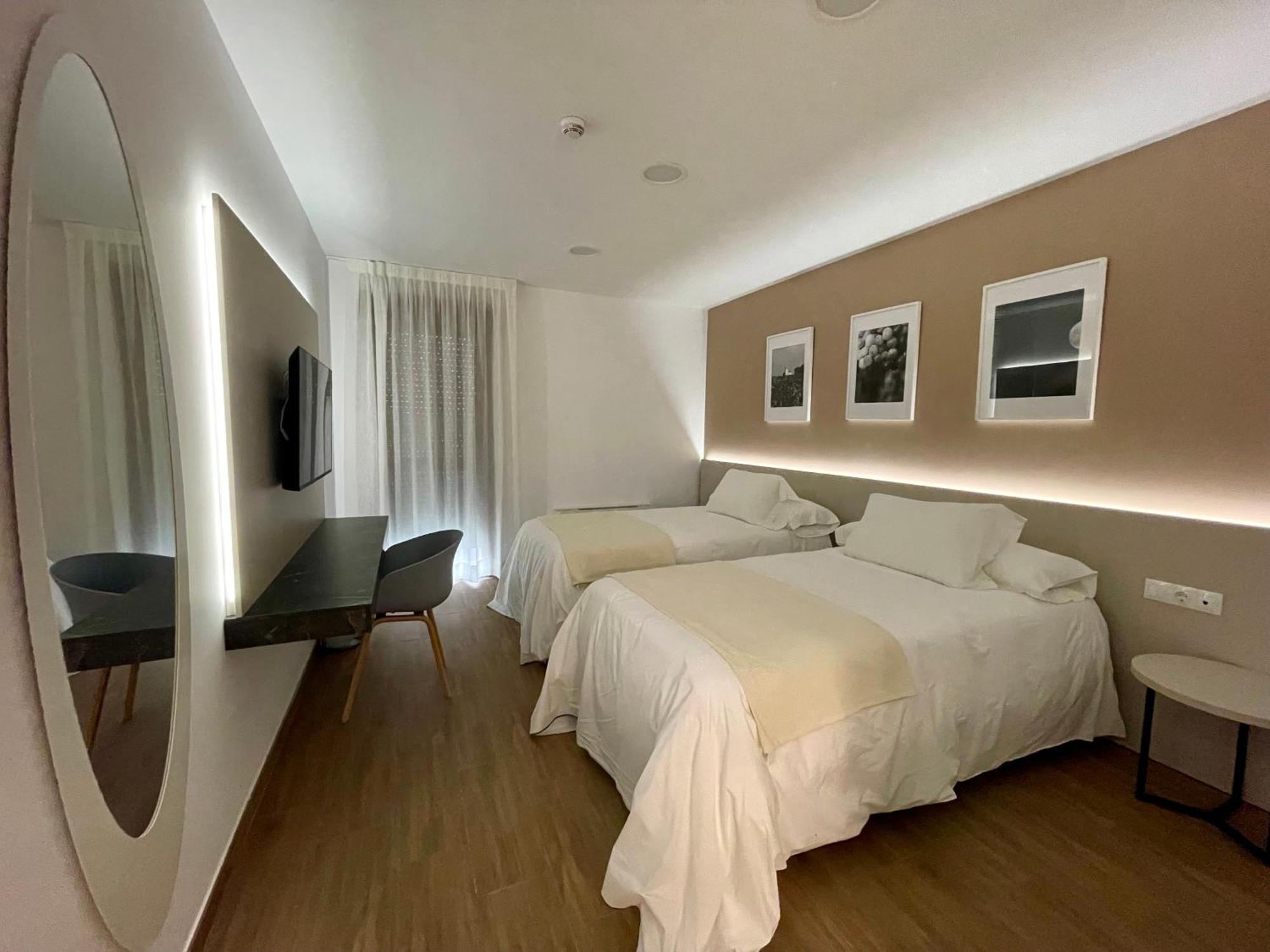La Hospederia - El Provencio Hotel ภายนอก รูปภาพ